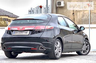 Хэтчбек Honda Civic 2011 в Одессе