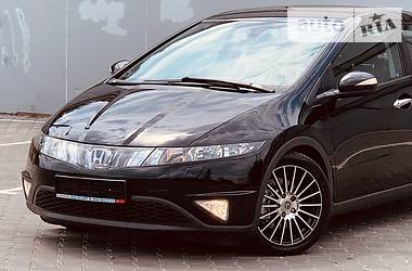 Хэтчбек Honda Civic 2009 в Одессе