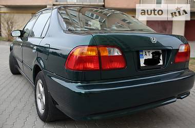 Седан Honda Civic 2001 в Ивано-Франковске