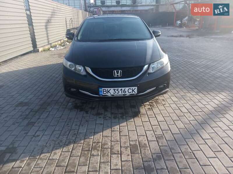 Седан Honda Civic 2013 в Радивилове