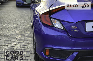 Купе Honda Civic 2018 в 