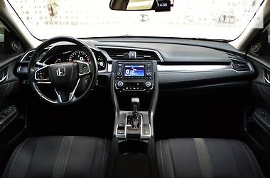 Седан Honda Civic 2017 в 