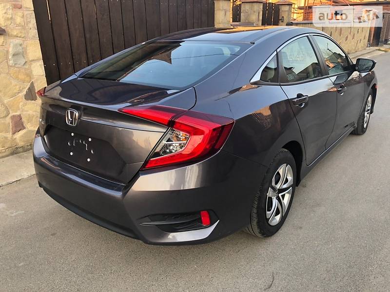Седан Honda Civic 2018 в Івано-Франківську
