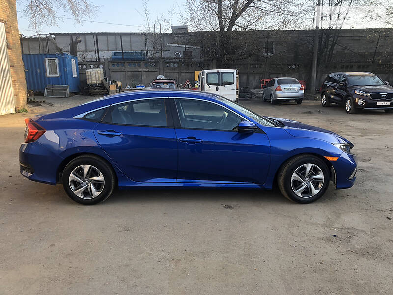 Хетчбек Honda Civic 2019 в Києві фото 2 Хетчбек Honda Civic 2019 в Києві