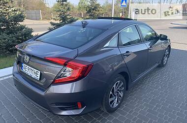 Седан Honda Civic 2016 в 