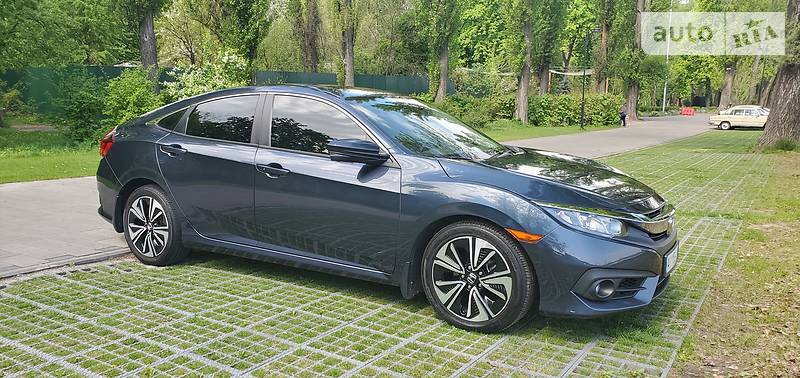Седан Honda Civic 2016 в Києві