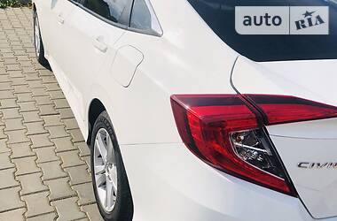 Седан Honda Civic 2018 в 
