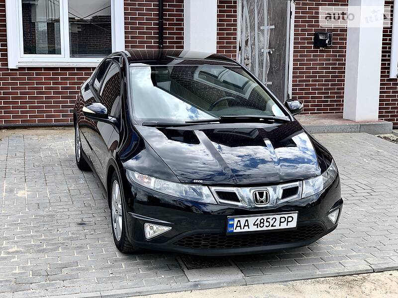 Хэтчбек Honda Civic 2007 в Черкассах