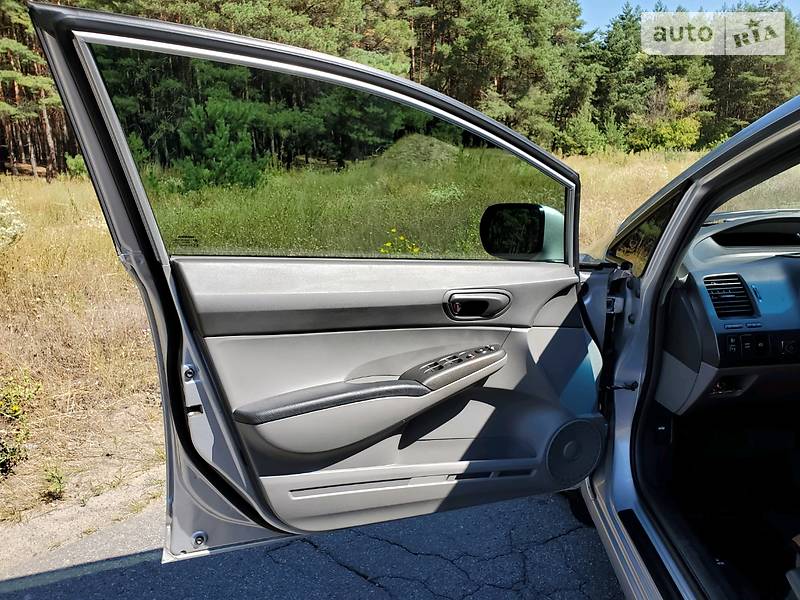 Седан Honda Civic 2008 в Кременчуці