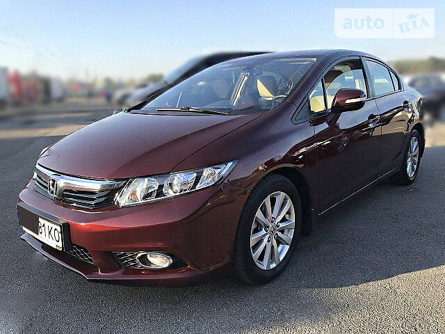 Седан Honda Civic 2012 в Киеве