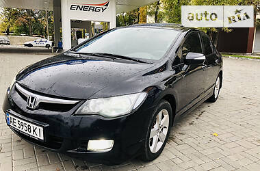 Седан Honda Civic 2008 в Днепре