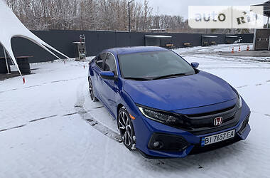 Седан Honda Civic 2017 в Киеве