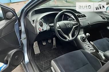 Хэтчбек Honda Civic 2007 в Николаеве