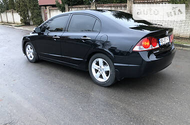 Седан Honda Civic 2008 в Виннице