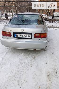 Седан Honda Civic 1993 в Полтаві