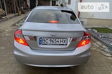 Седан Honda Civic 2012 в Дрогобичі