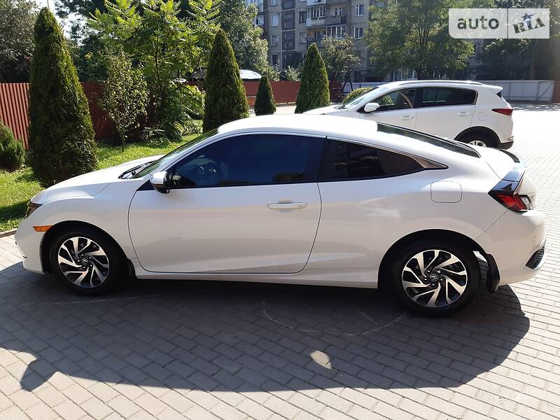 Седан Honda Civic 2018 в Коломиї