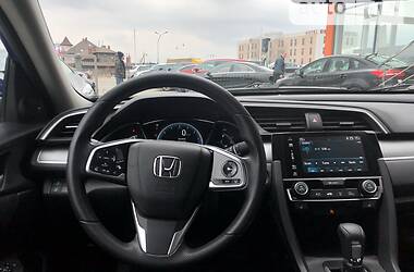 Седан Honda Civic 2018 в Львове