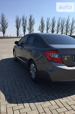 Седан Honda Civic 2012 в Волновахе