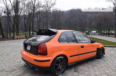 Хэтчбек Honda Civic 1996 в 