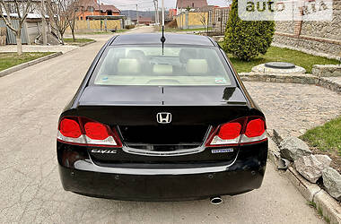 Седан Honda Civic 2010 в Днепре