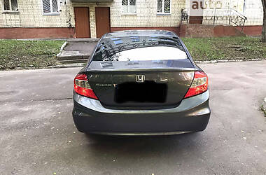 Седан Honda Civic 2011 в Чернигове