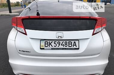 Хэтчбек Honda Civic 2012 в Киеве