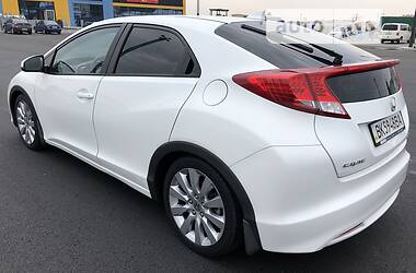 Хэтчбек Honda Civic 2012 в Киеве