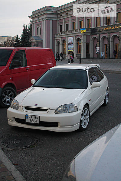 Хетчбек Honda Civic 1998 в Черкасах