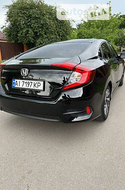 Седан Honda Civic 2015 в Виннице