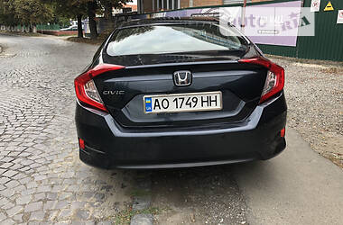 Седан Honda Civic 2017 в Ужгороді