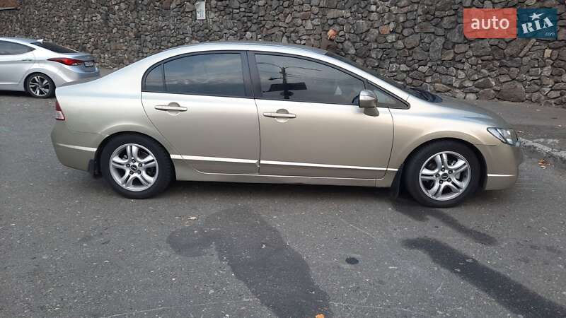 Седан Honda Civic 2008 в Києві