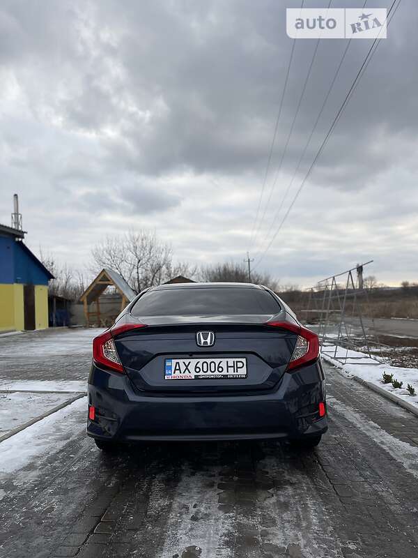 Седан Honda Civic 2016 в Харькове