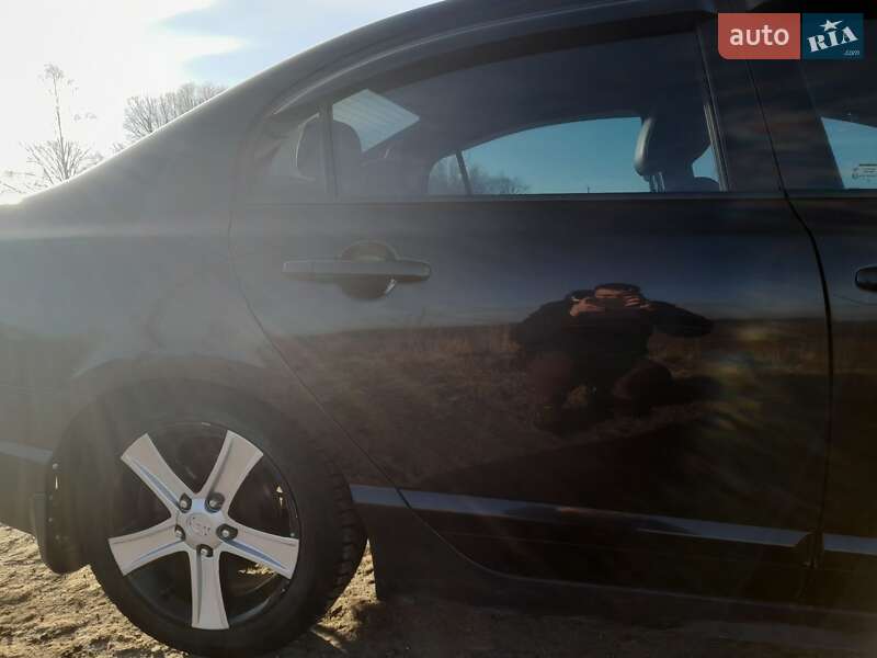Седан Honda Civic 2008 в Козелеці