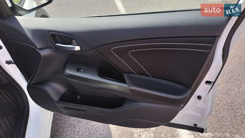 Универсал Honda Civic 2015 в Ровно