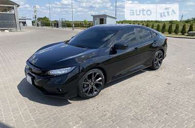 Седан Honda Civic 2019 в Львове