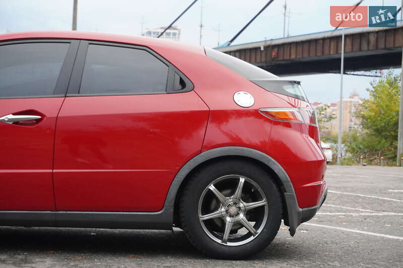 Хэтчбек Honda Civic 2008 в Николаеве