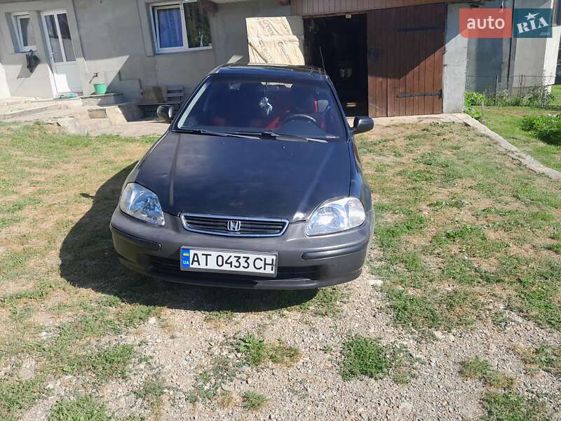 Седан Honda Civic 1996 в Яремчі