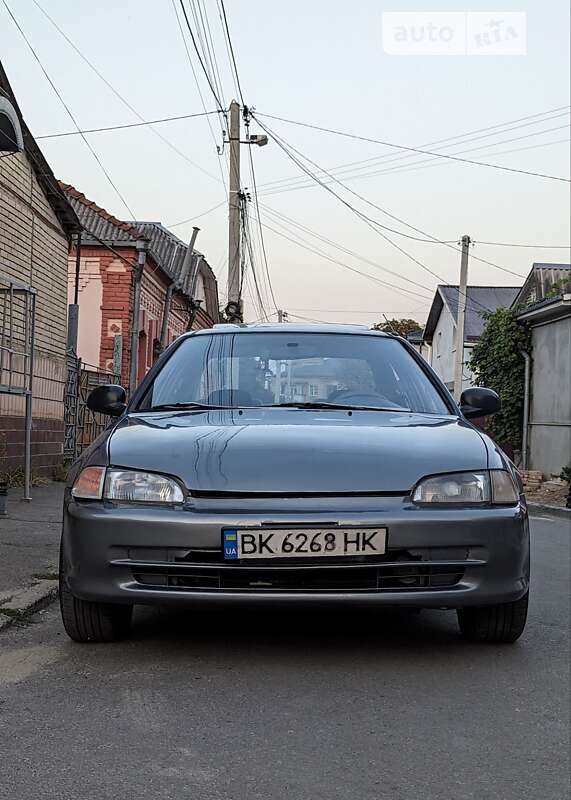 Седан Honda Civic 1994 в Рівному