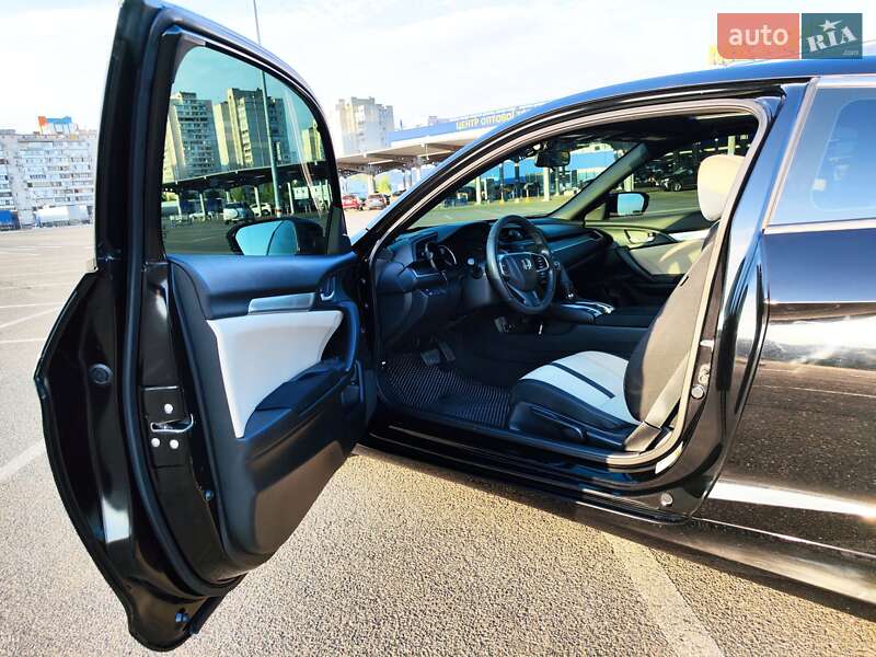Купе Honda Civic 2016 в Киеве