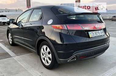 Хэтчбек Honda Civic 2008 в 