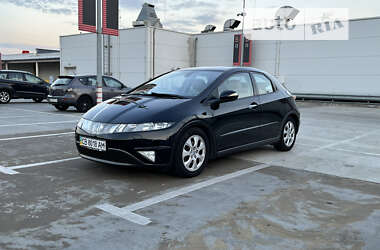 Хэтчбек Honda Civic 2008 в 