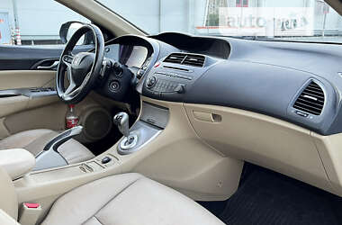 Хэтчбек Honda Civic 2008 в 