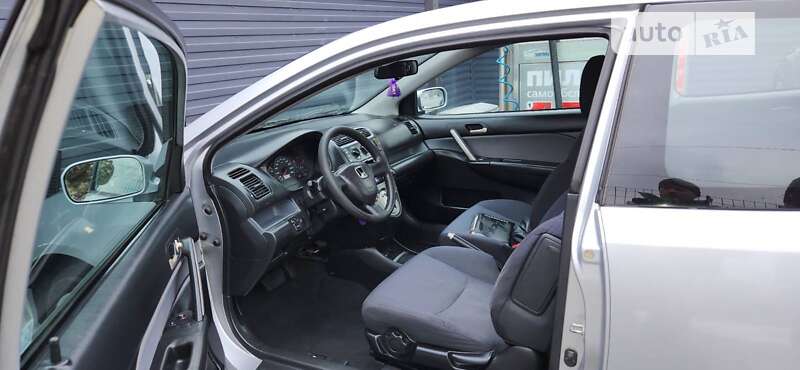 Хэтчбек Honda Civic 2001 в Звягеле