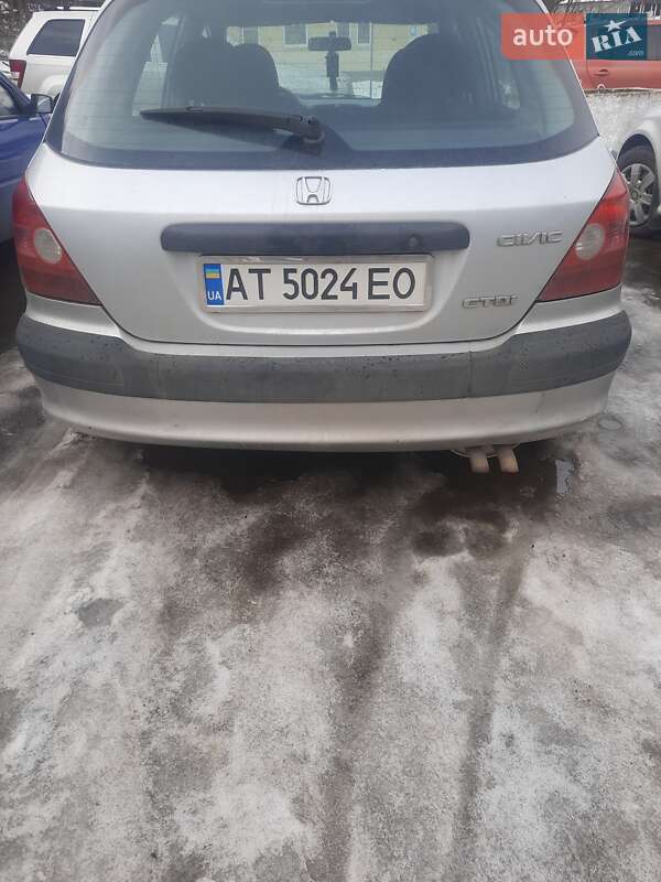 Хэтчбек Honda Civic 2002 в Яремче