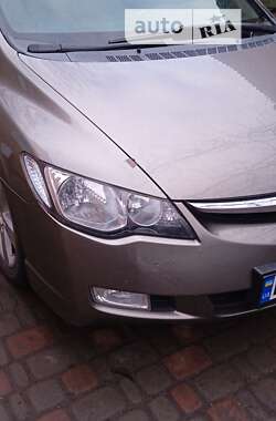 Седан Honda Civic 2007 в Миргороде