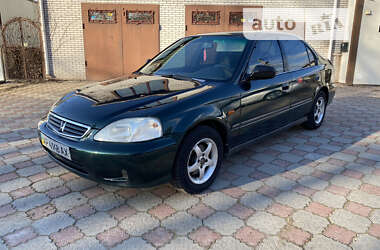 Седан Honda Civic 2000 в Запоріжжі