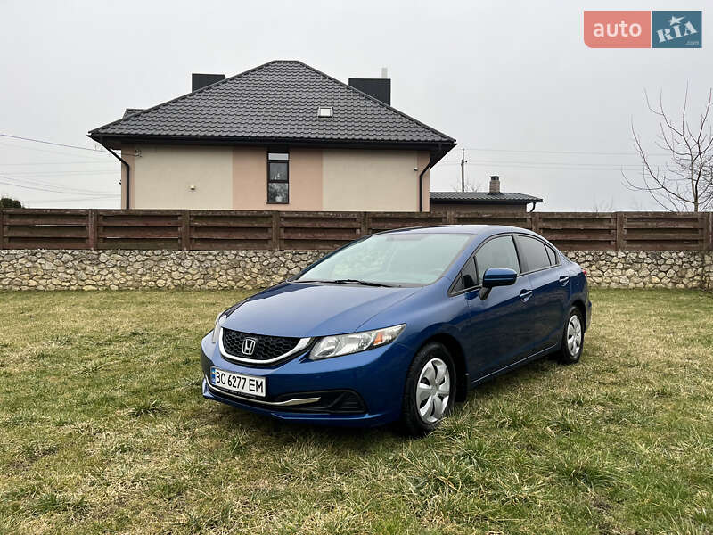 Седан Honda Civic 2015 в Тернополе
