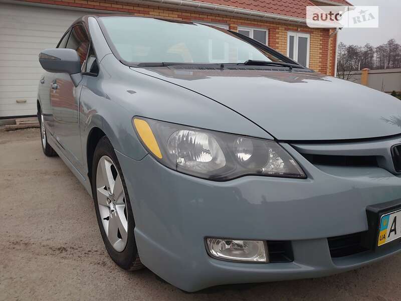 Седан Honda Civic 2007 в Киеве