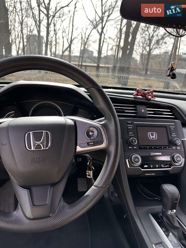 Седан Honda Civic 2017 в Харкові
